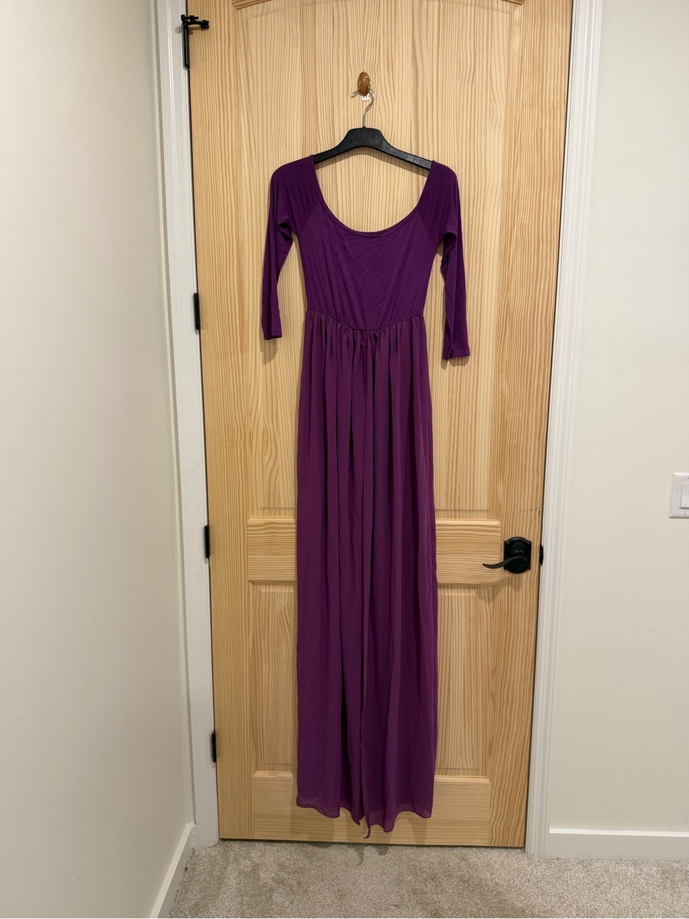 Women’s Purple Scoop Neck Maternity Maxi Dress